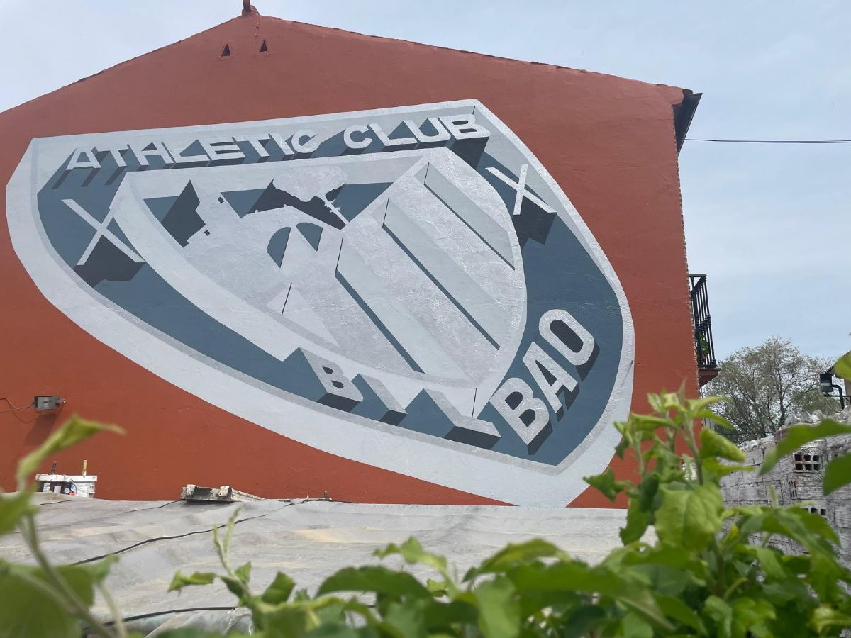 AREVALO ( AVILA ) ESCUDO ATHLETIC