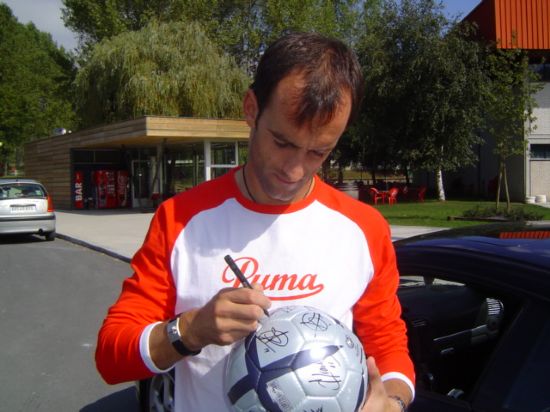 FIRMANDO