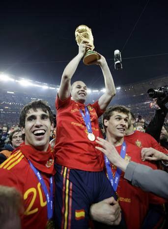 Javi Martinez y LLorente