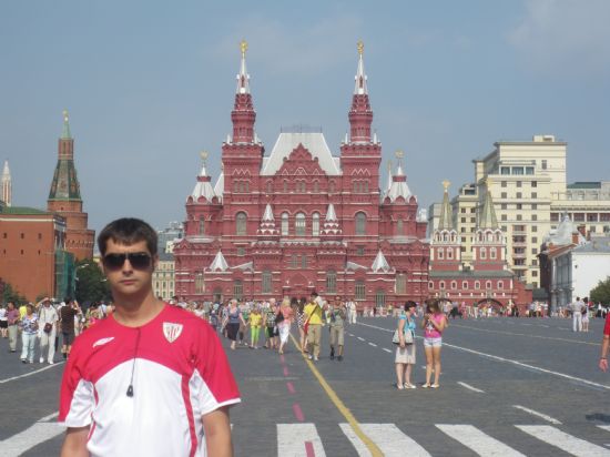 IÑAKI EN LA PLAZA ROJA