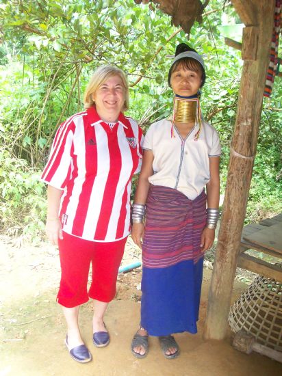 Mujeres jirafa