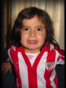 Mi txikitiki con la zurigorri
