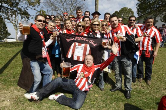 Hermanamiento de Peñas en Gamiz-Fika (ATHLETIC CLUB) 2012