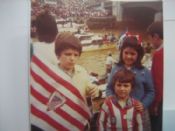 Mis hermanos y yo en la gabarra del 84