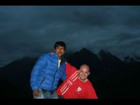 Paseando el escudo del Athletic por los Himalayas