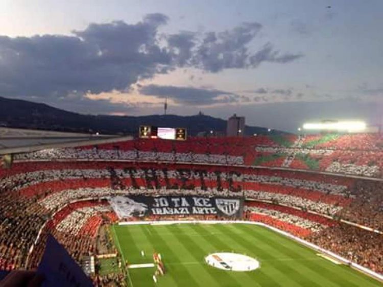 Mosaico en el Camp Nou