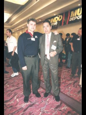 Arrate inaugurando el Congreso de peñas 2000 de Barcelona