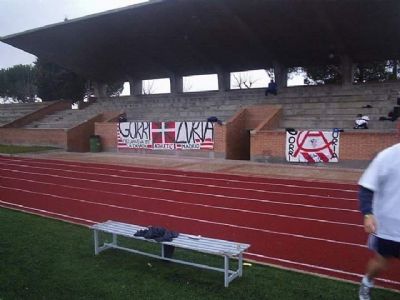 Pancarta en estadio patxanga