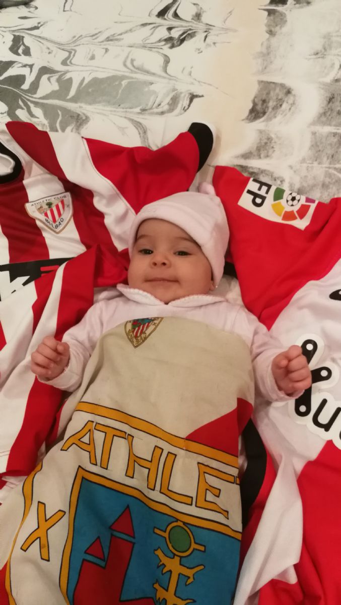 Tres meses de vida... y gran leona