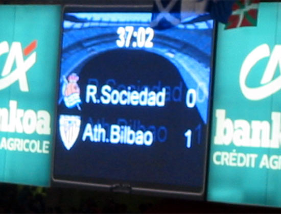 Milesker Anoeta!