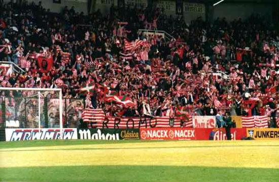 Invasión rojiblanca en Oviedo