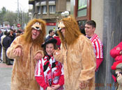2 leones