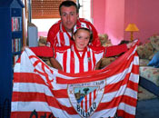 Uxue animando al campeón