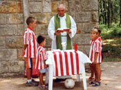 Del Athletic Club y monaguillos.