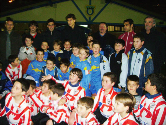 Inauguración oficiosa de la Peña Athletic Harrobi Unai Expósito