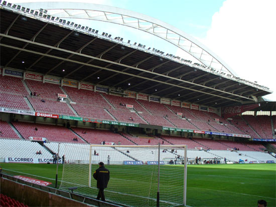 Arco de San Mamés y Tribuna Principal