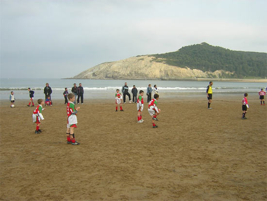 1 Torneo fútbol playa Athletic