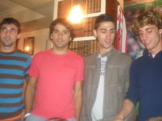 Cuatro jugadores
