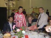 Entrega regalo al Club congreso San Pedro del Pinatar