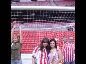 Pati y Alaitz en San Mamés
