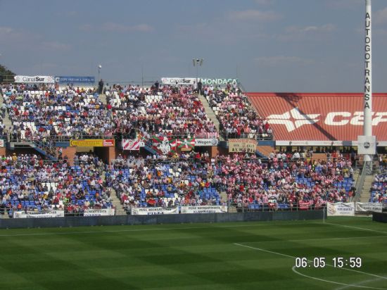 Grada rojiblanca
