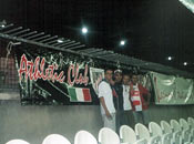 Leones Italianos y pancartas
