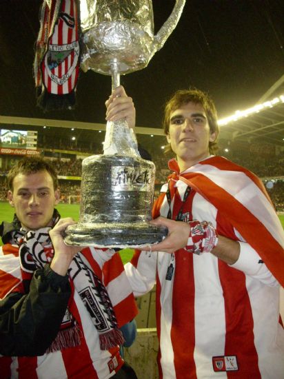 Con la copa!