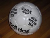 BALON FINAL UEFA 1977