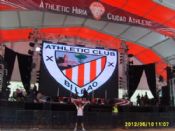 En el escenario del Athletic Hiria