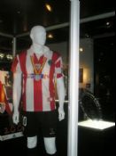 Equipación y Medalla de Yeste