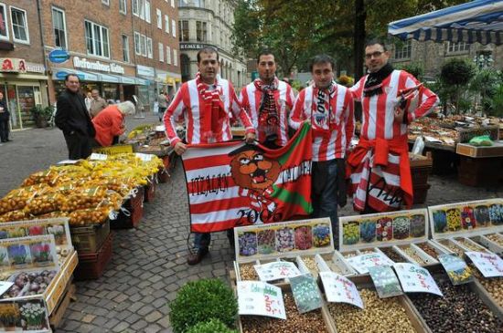 ITZALAN TALDEA EN BREMEN