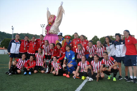 Athletic hirugarrenez garaile Euskal Herriko Emakumezkoen Futbol Kopan