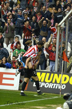 Ariz Aduriz tras marcar un gol al Getafe