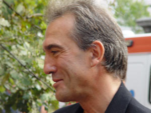 Goikoetxea sonriente en Ibaigane el día de las elecciones