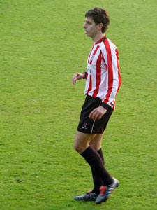 El lateral rojiblanco abandona el Eibar en busca de minutos