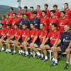 Los jugadores del Bilbao Athletic posando para la foto de la presentación