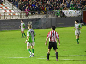 Un momento del partido Bilbao Athletic - Sestao