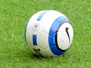 El nuevo balón para la Liga 2004/2005