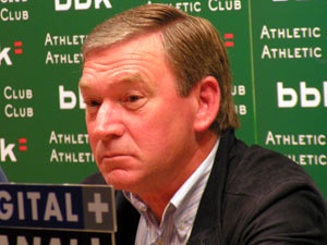 Antiviolencia pide expedientar a Clemente pero no a Eto'o al considerar el escupitajo ''un lance del
