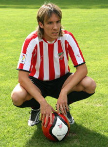 David López en San Mamés el día de su presentación