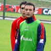Lacruz sigue atento el entrenamiento