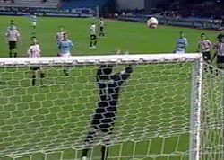 Iñaki Lafunte durante un lance del Celta-Athletic