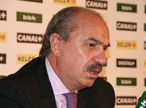 Mané en rueda de prensa