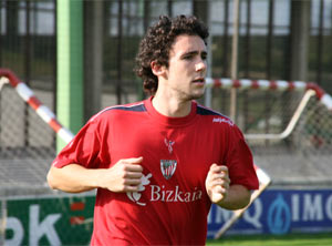 Ustaritz correteando en Lezama