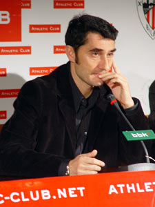 Valverde durante la rueda de prensa ofrecida en Ibaigane