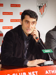 Valverde durante la rueda de prensa ofrecida en Ibaigane