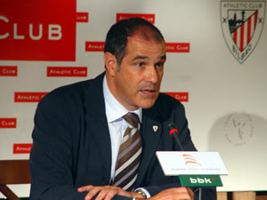 Andoni Zubizarreta durante la rueda de prensa en la que valoró el sorteo de la UEFA