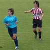 Amaia Olabarrieta junto a la jugadora del Estudiantes Edite