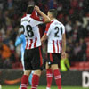 Los jugadores del Athletic en un lance ante el Olympique de Marsella