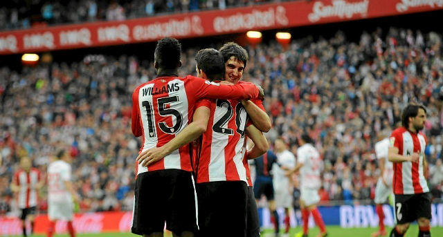 El Athletic celebra el gol de San José
